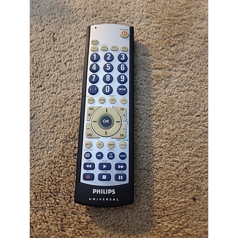 Philips Universal Remote Control CL035A TV VCR SAT CBL Silver EOM Genuine